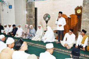 Wagub NTB dan Bupati Dompu Ajak Warga Jadikan Ramadan Momentum Kebersamaan
