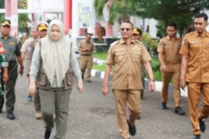 Umi Dinda Pimpin Apel Siaga Indonesia ASRI di Kantor Wali Kota Bima