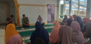 Reses di Simpasai, Anggota DPRD NTB Fraksi PBB, Nadirah Al Habsy Bantu Renovasi Masjid